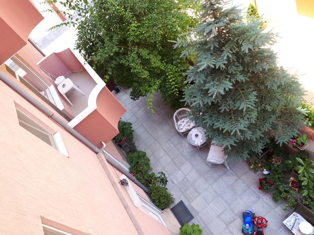 Art Guest House Orchidea Pomorie Buitenkant foto